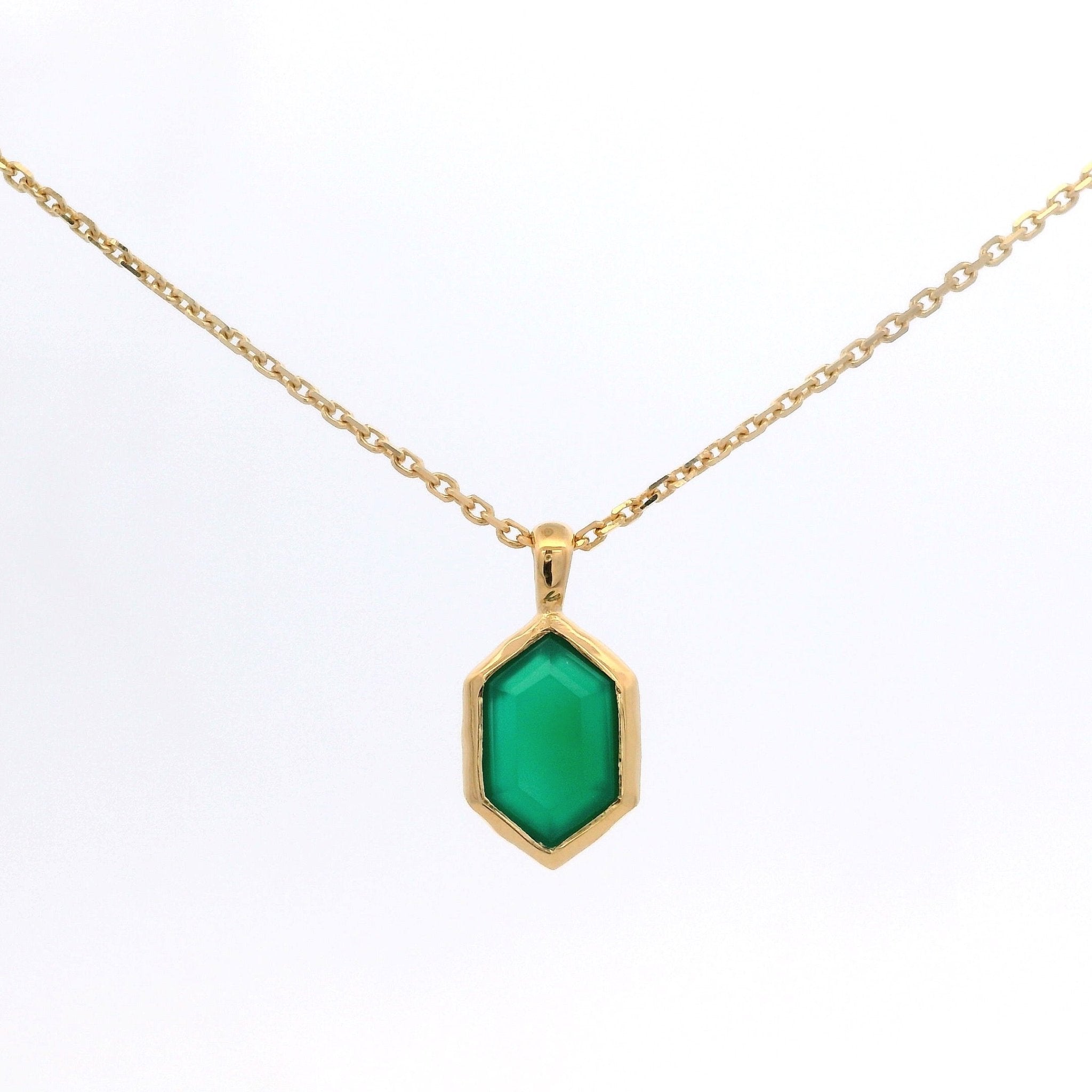 925YG HEXAGONAL BEZEL ONIX GREEN NECKLACE - C'SANTOS