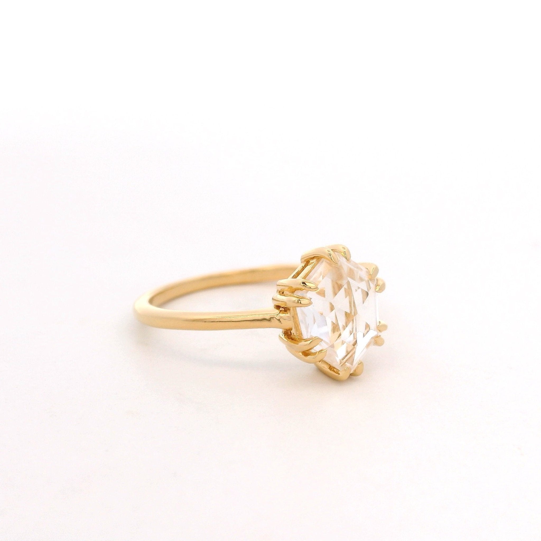 925YG HEXAGONAL ROCK CRYSTAL RING T6.5 - C'SANTOS