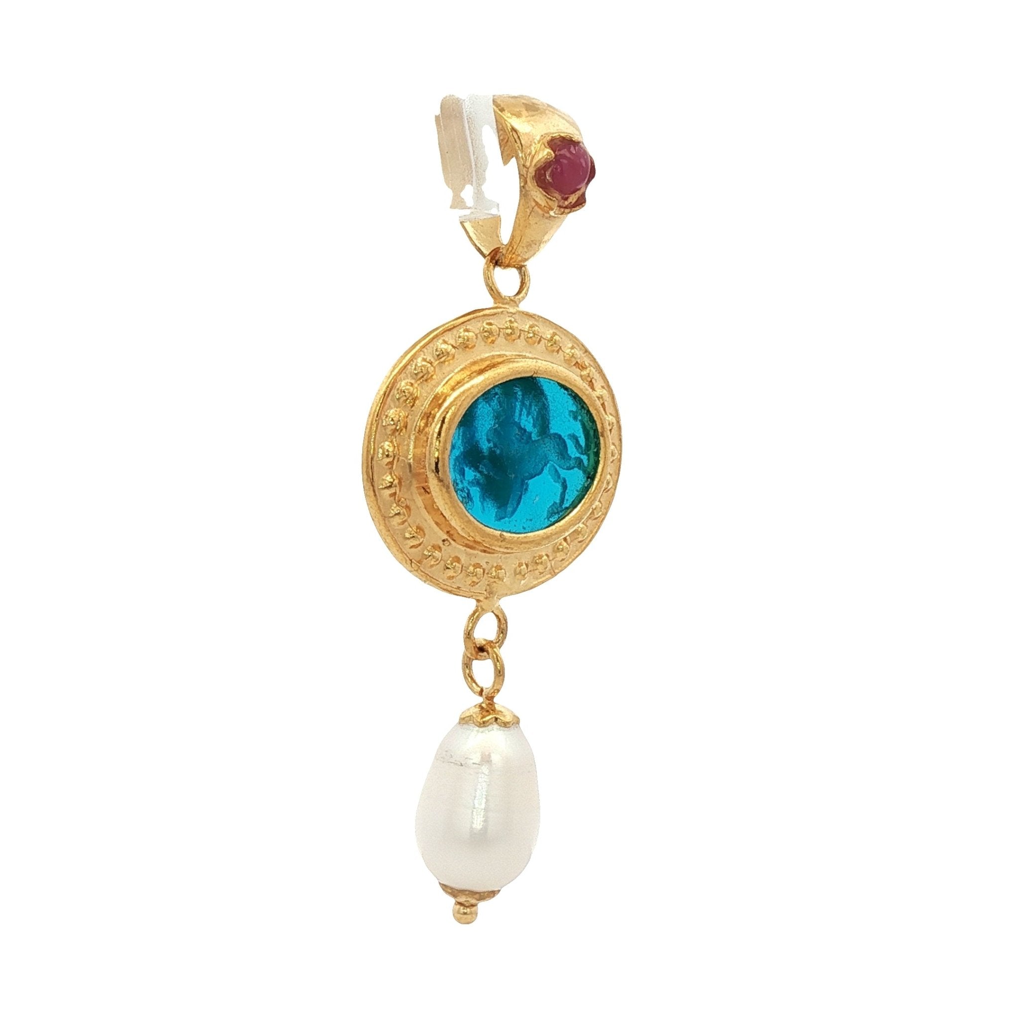 925YG HORSES SKY BLUE AND RUBY PEARL PENDANT - C'SANTOS