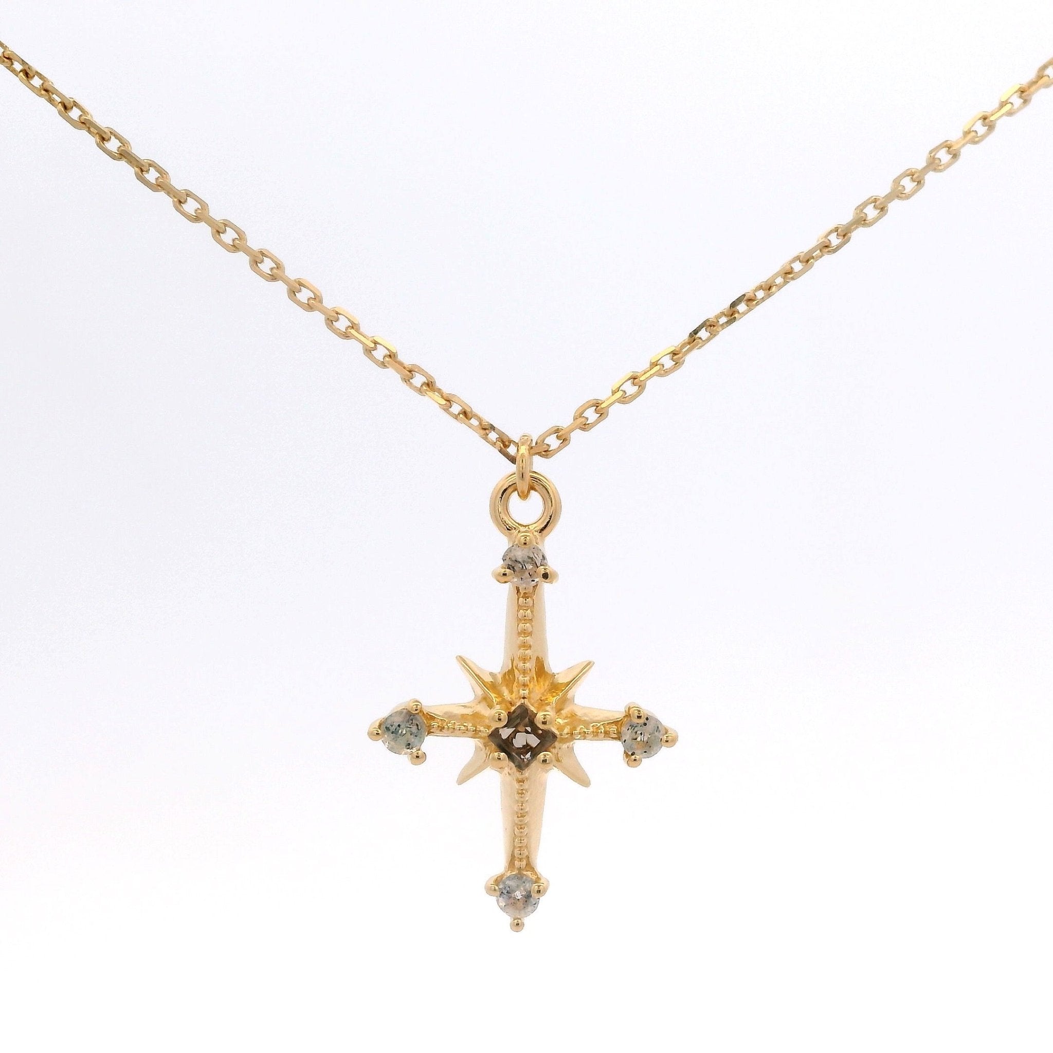 925YG NORT STAR CENTER SMOKY QUARTZ AND LABRADORITE NECKLACE - C'SANTOS