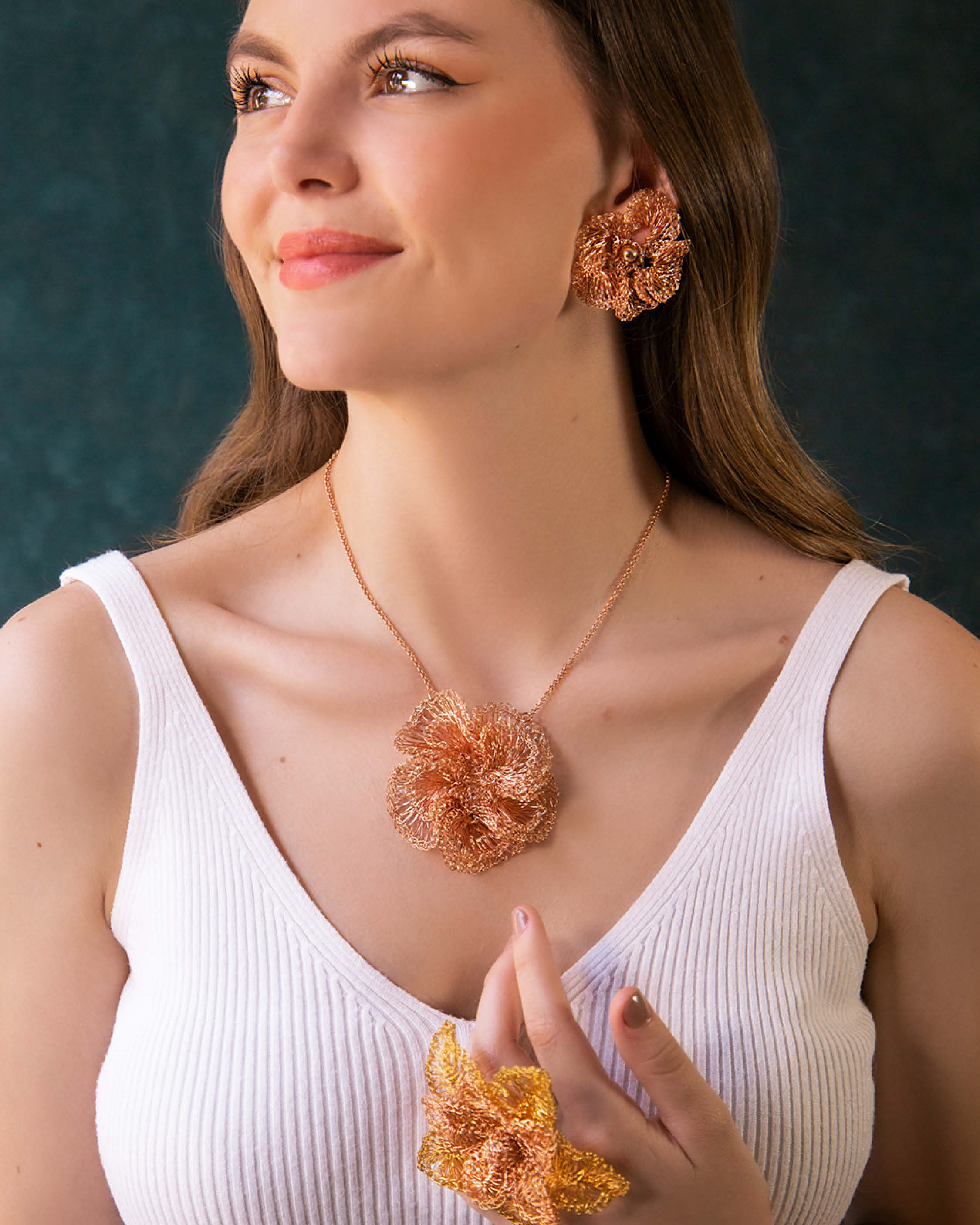 GOLDEN FLOWER CUFF