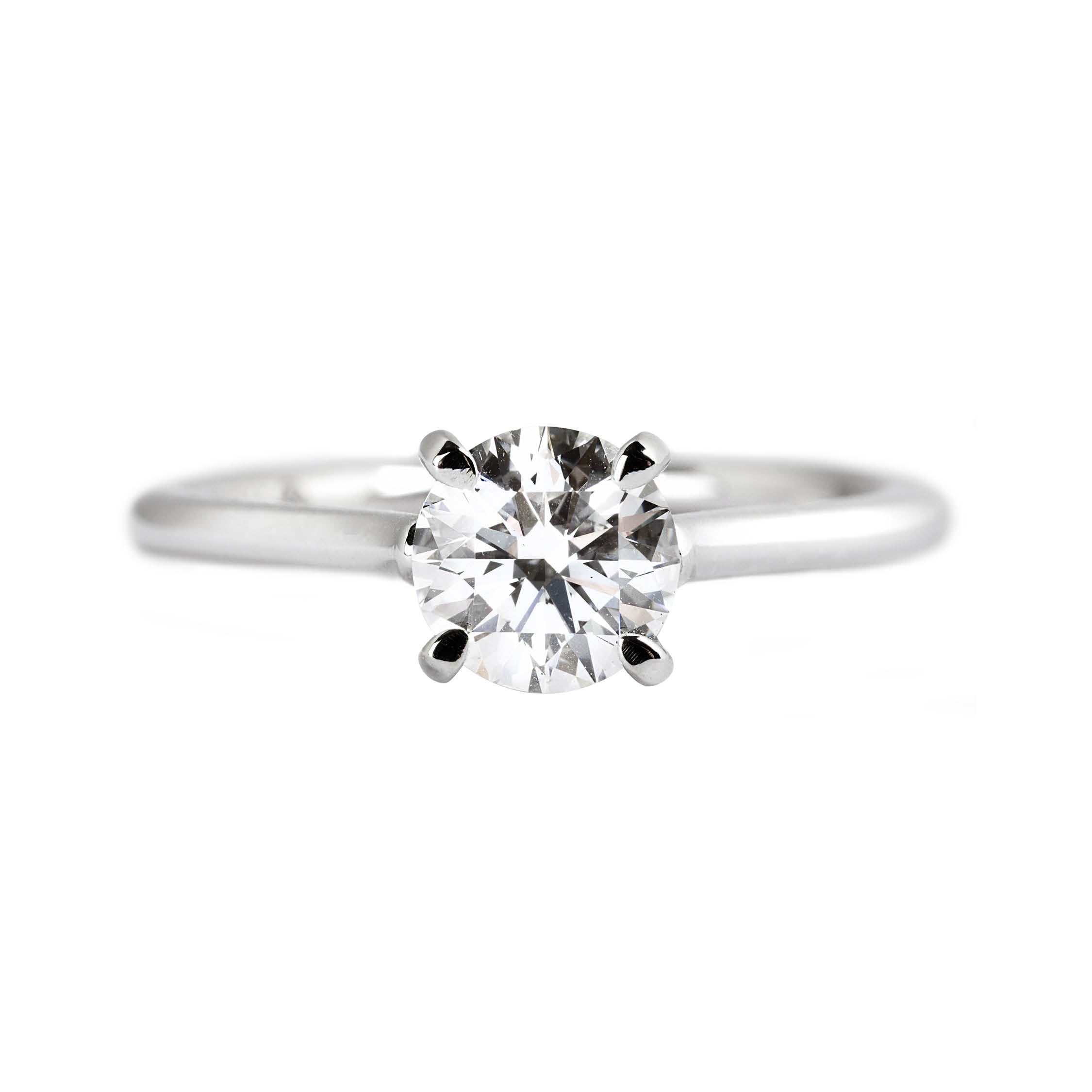 14K WHITE GOLD SOLITAIRE RING