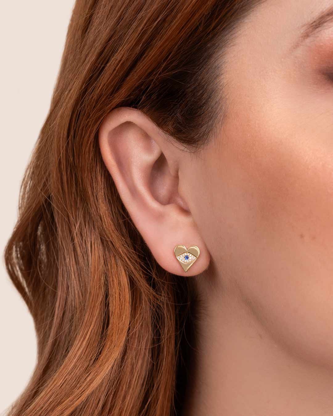 D0.06 14KY BLUE SAPPHIRE DIAMOND EYE HEART STUD EARRING - C'SANTOS