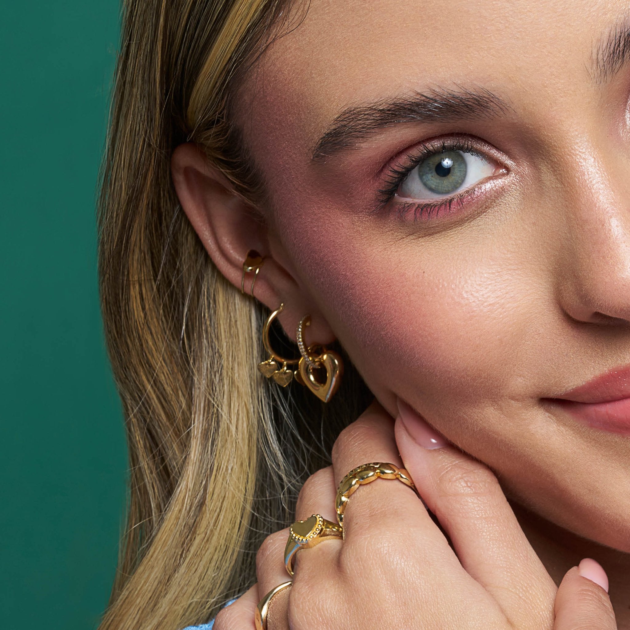 D0.17CT 14KY OVAL PAVE AND HEART PUFFY CHARM EARRINGS - C'SANTOS