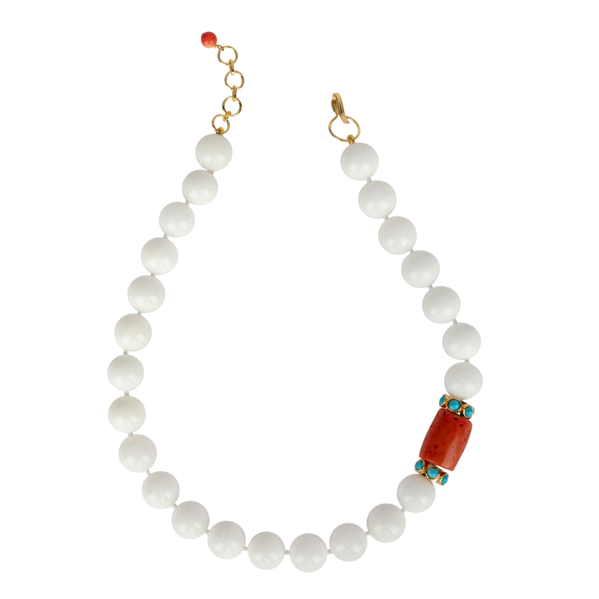 NECKLACE SINGLE STRAND OF WHITE ROUND AGATE WITH ONE ORANGE CORAL STATION AND TURQOUISE SET RONDELLE