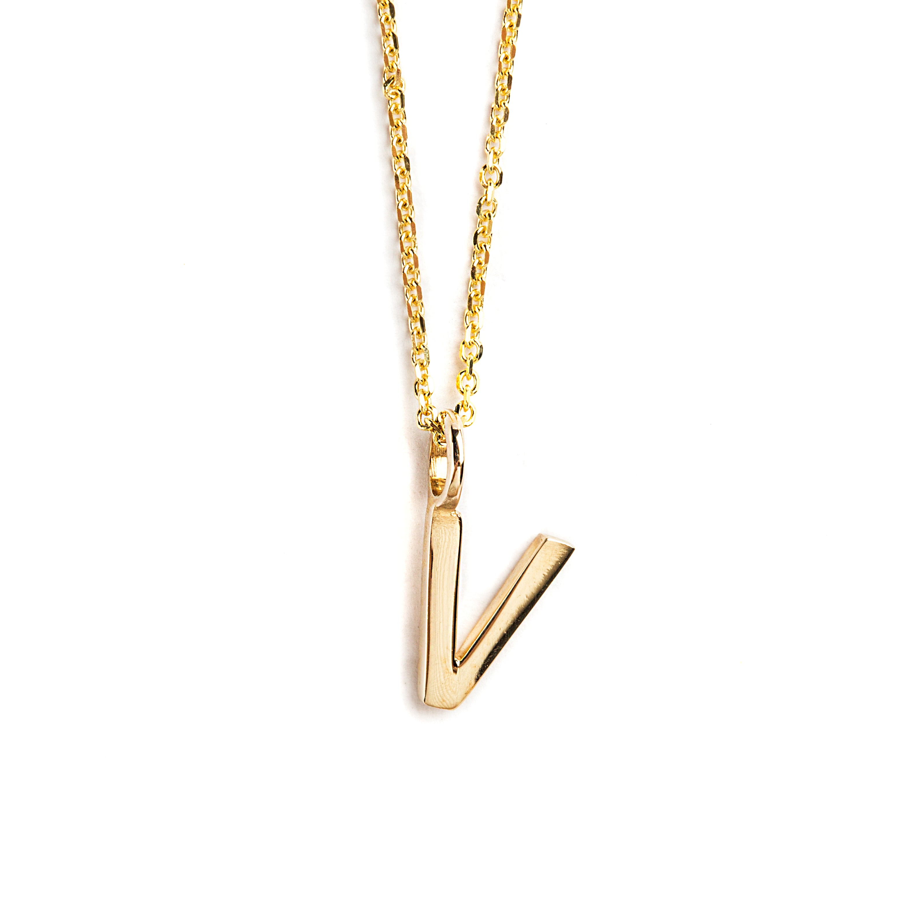 DIJE LETRA V DE ORO AMARILLO DE 14K