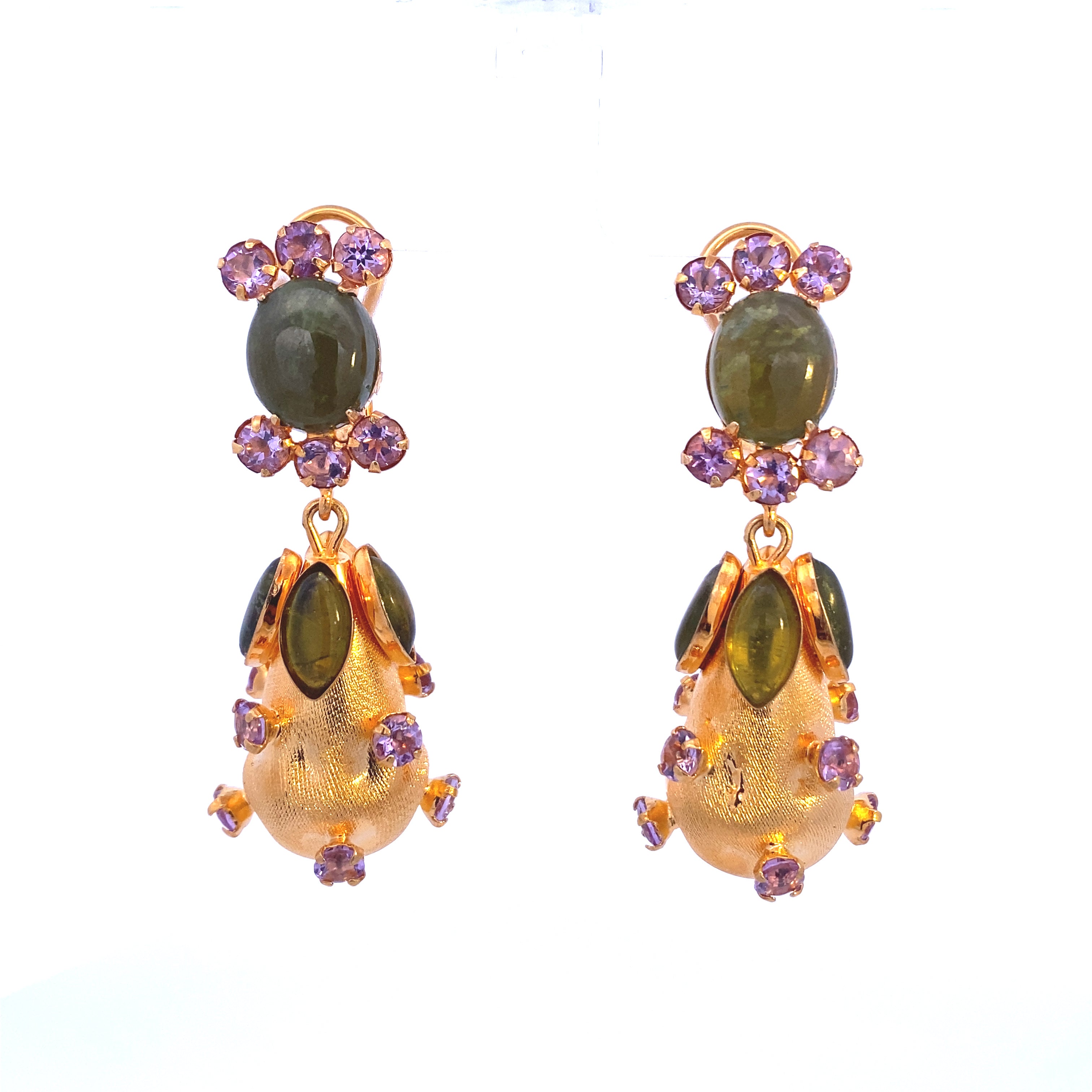 DROP EARRINGS WITH IDOCRASE AND AMETHYST