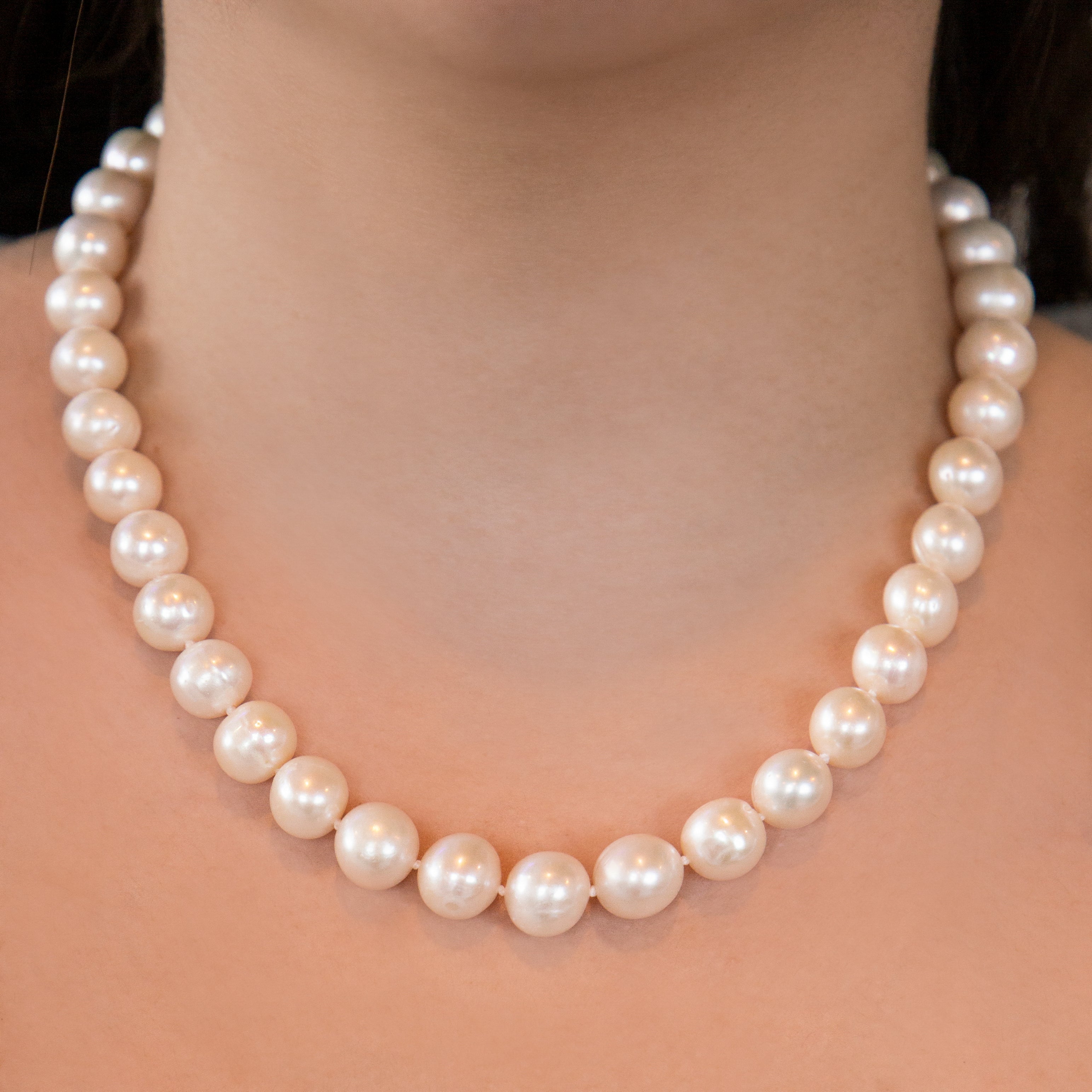 925 SILVER WHITE PEARLS NECKLACE